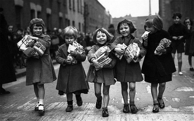 Clara Grant Farthing Bundles for the East End children 1939
