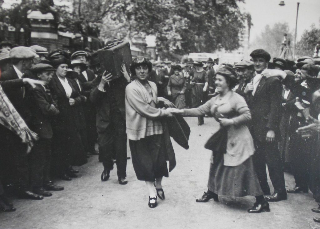 Bow Suffragette Minnie Lansbury