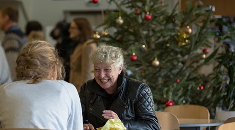 Ann Shelly talking to a Crisis volunteer at Winter Rough Sleepers (WRS). Crisis at Christmas 2015.
