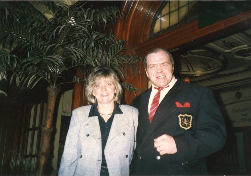 Val and Lenny McLean at Camden Palace My dad the Guv'nor book review 4829_001