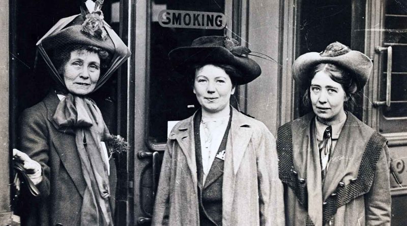 Sylvia Pankurst with Emmeline and Christabel, 1911, before the family feud that led to the foundation of the East London Federation of Suffragettes.