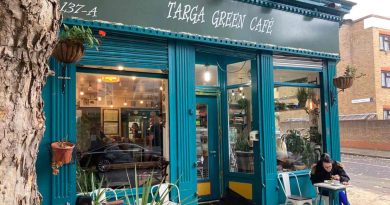 Targa Green cafe exterior